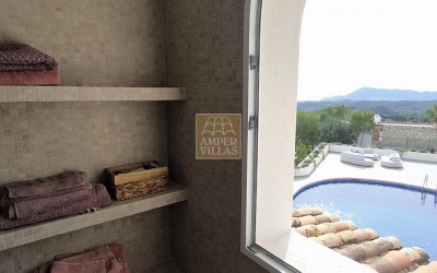  Fantástica villa con vistas panorámicas al mar.